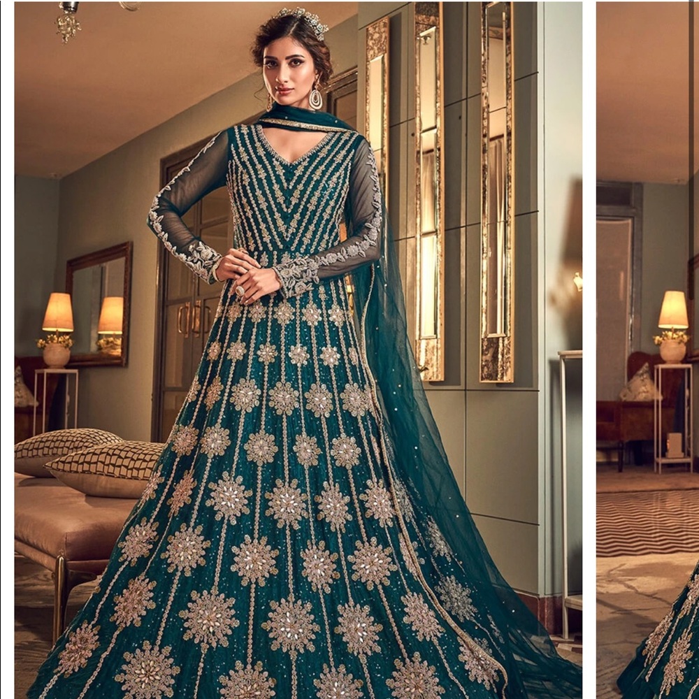Lashkaraa Teal & Gold Embroidered Net Anarkali